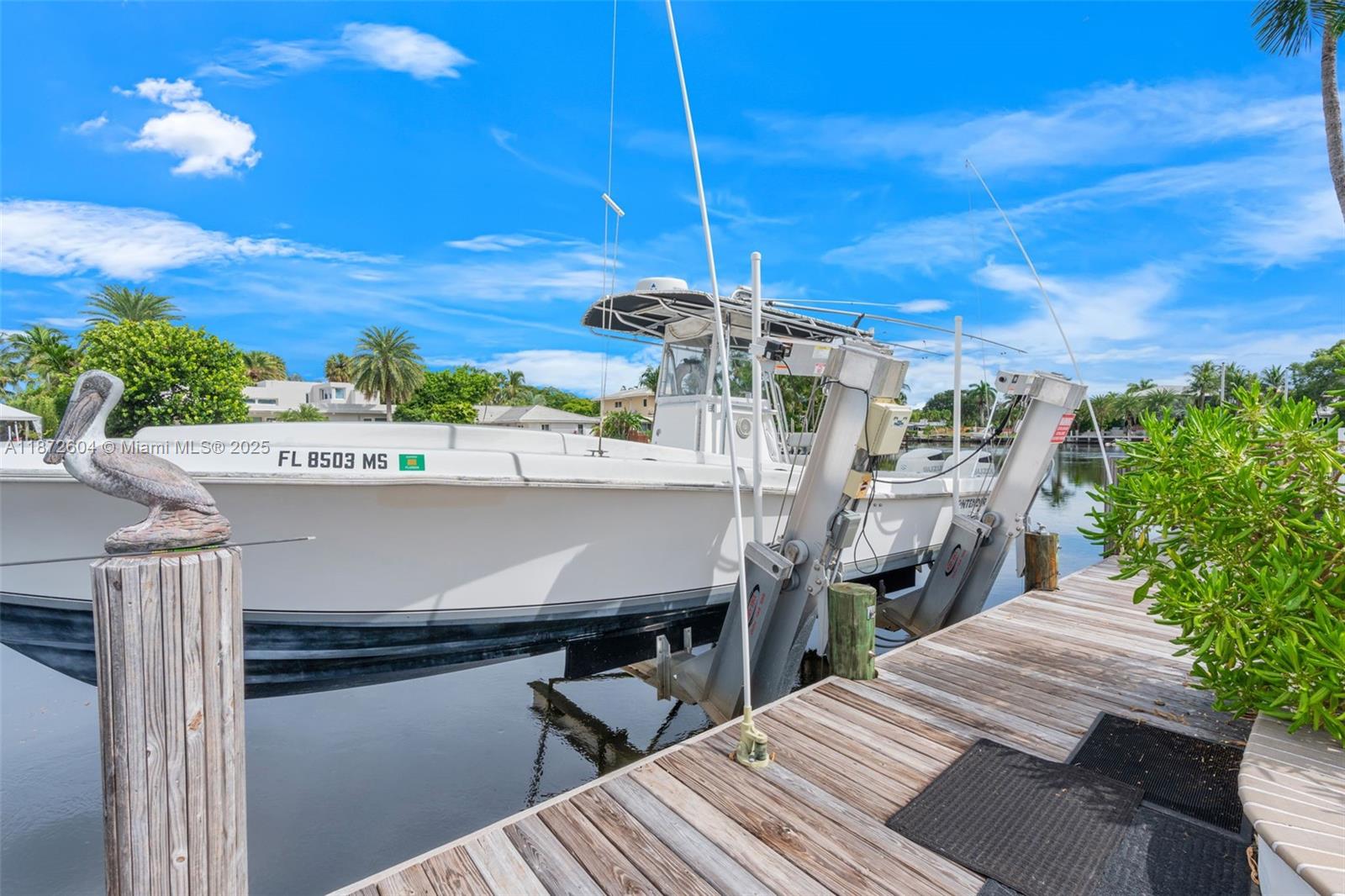 2401 Fryer Pt Fort Lauderdale, FL 33305