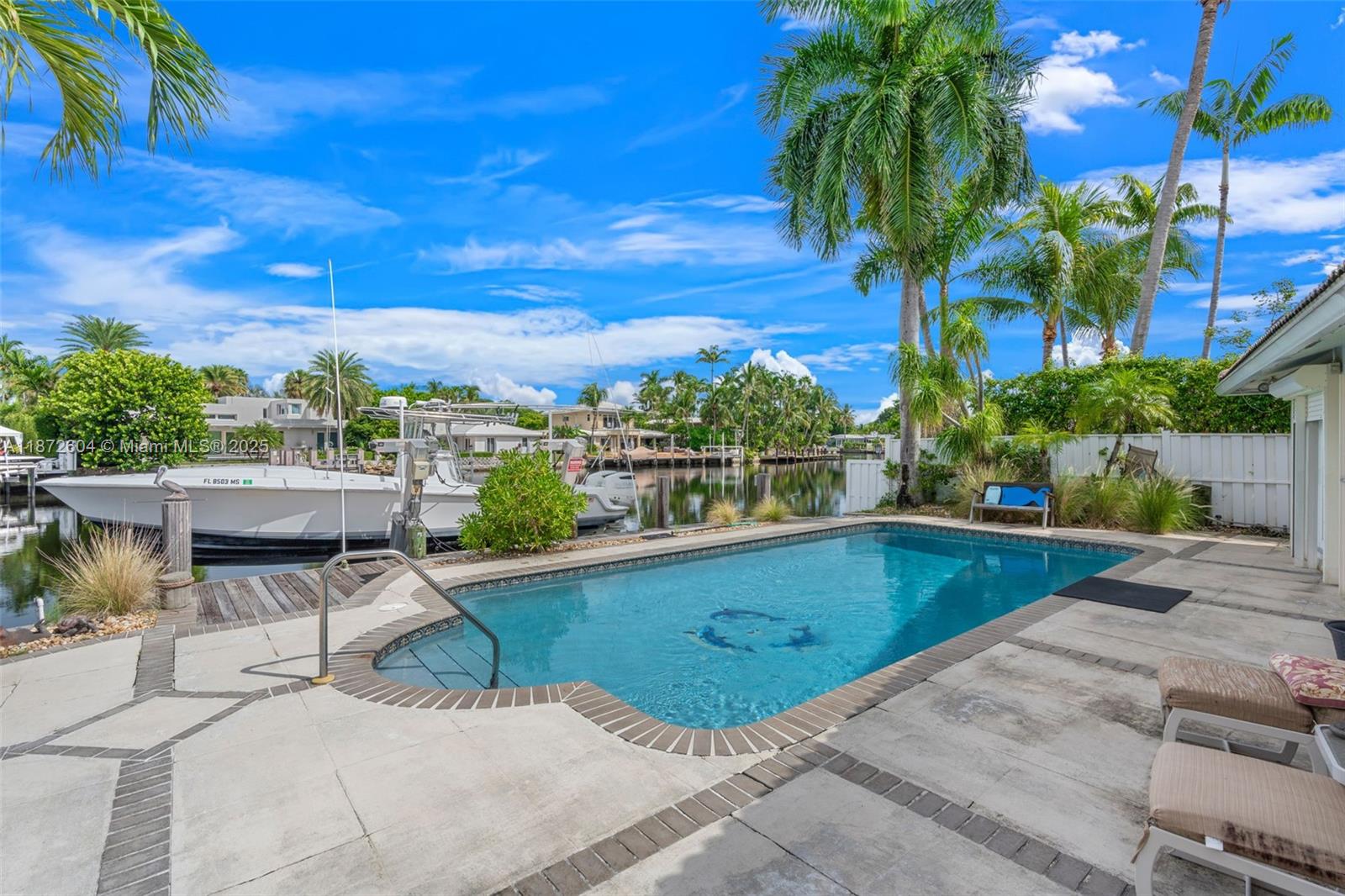 2401 Fryer Pt Fort Lauderdale, FL 33305