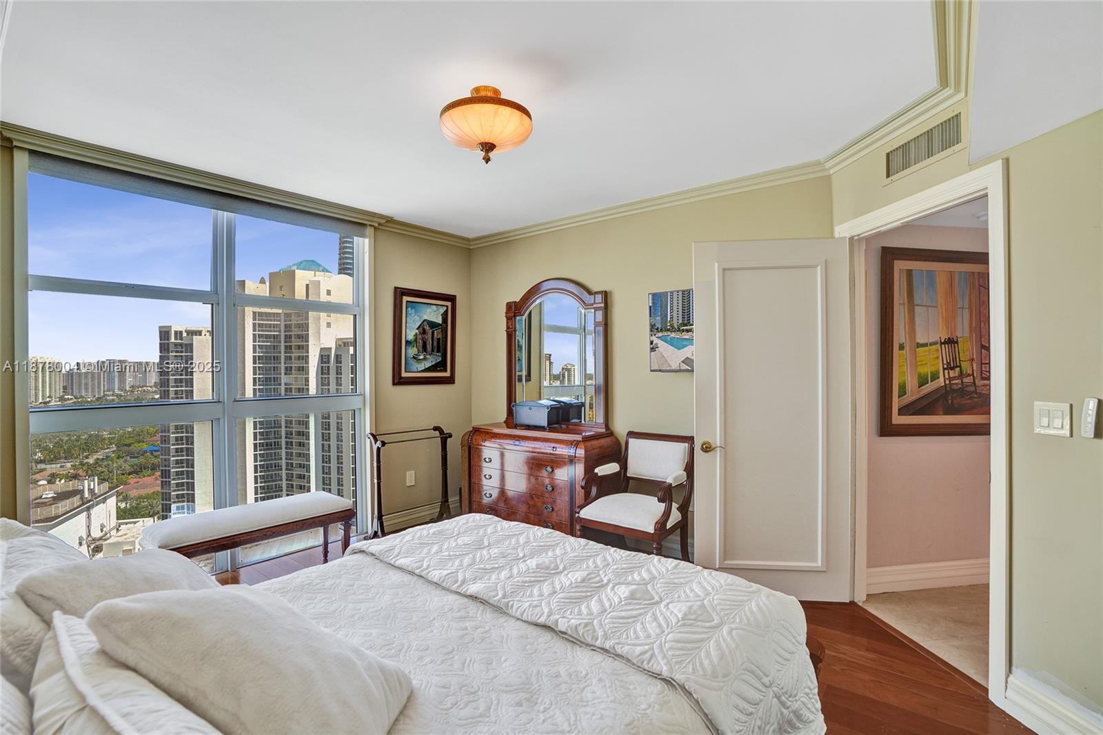 image Ocean Two Condo24