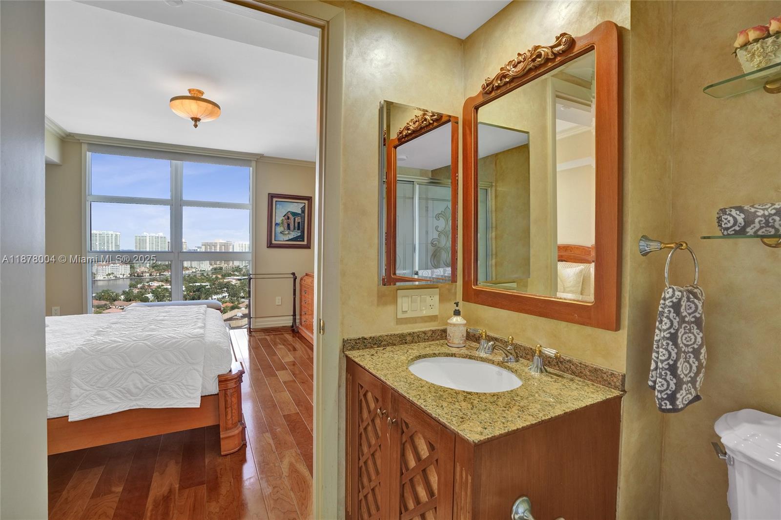 image Ocean Two Condo25