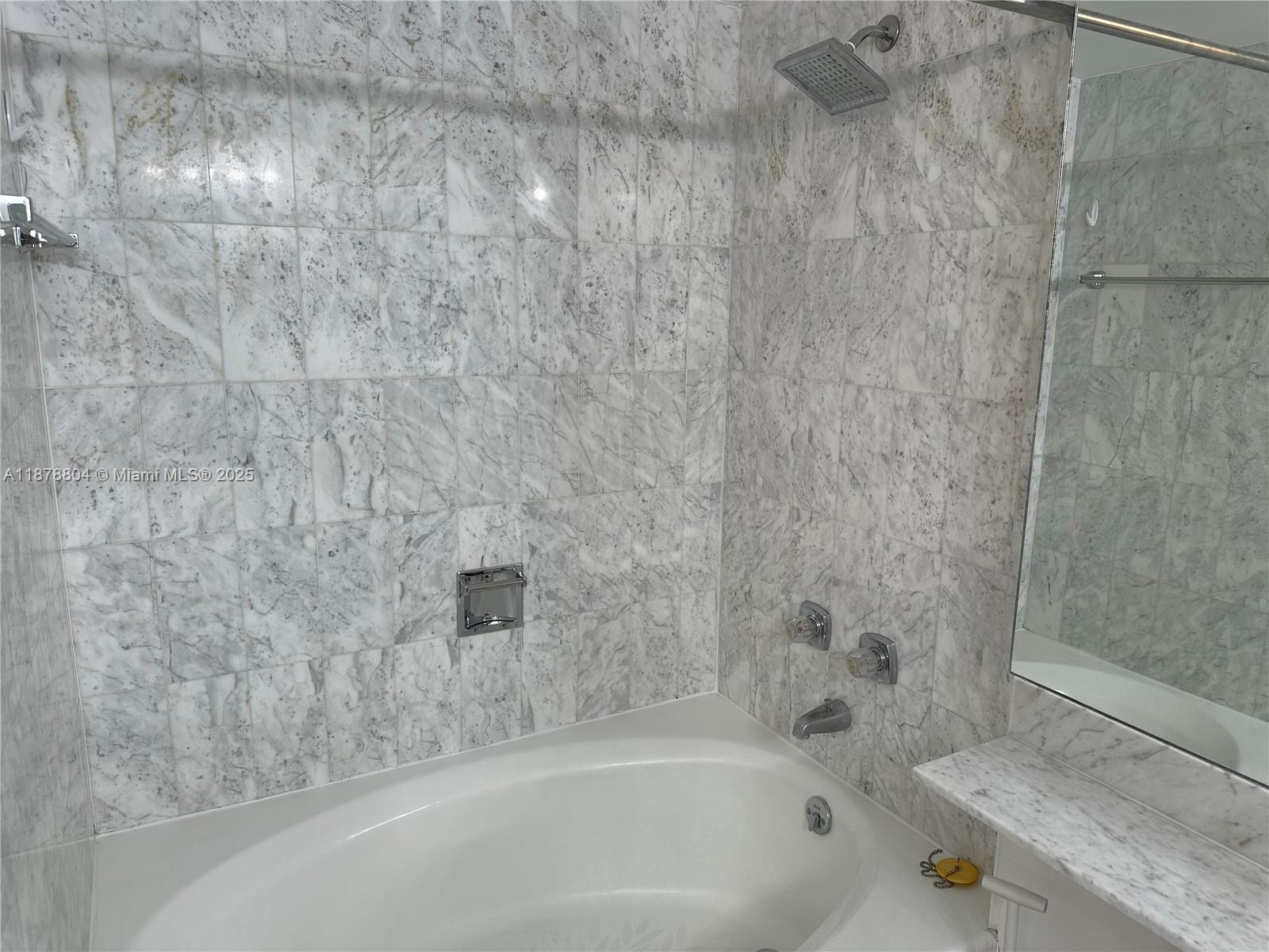 image The Palace Condo28