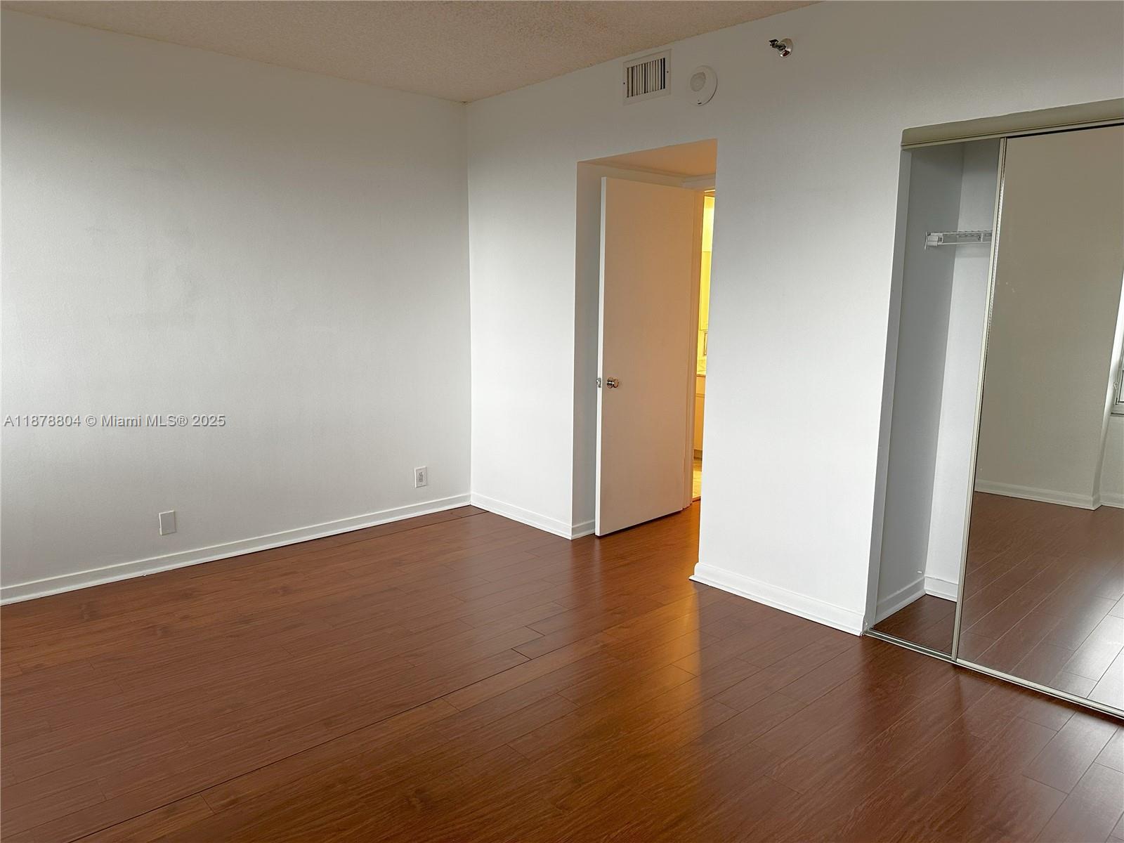 image The Palace Condo29