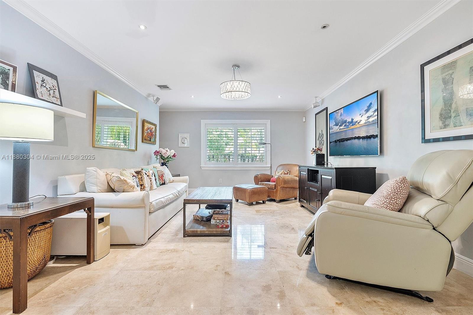 5930 SW 81st St South Miami, FL 33143