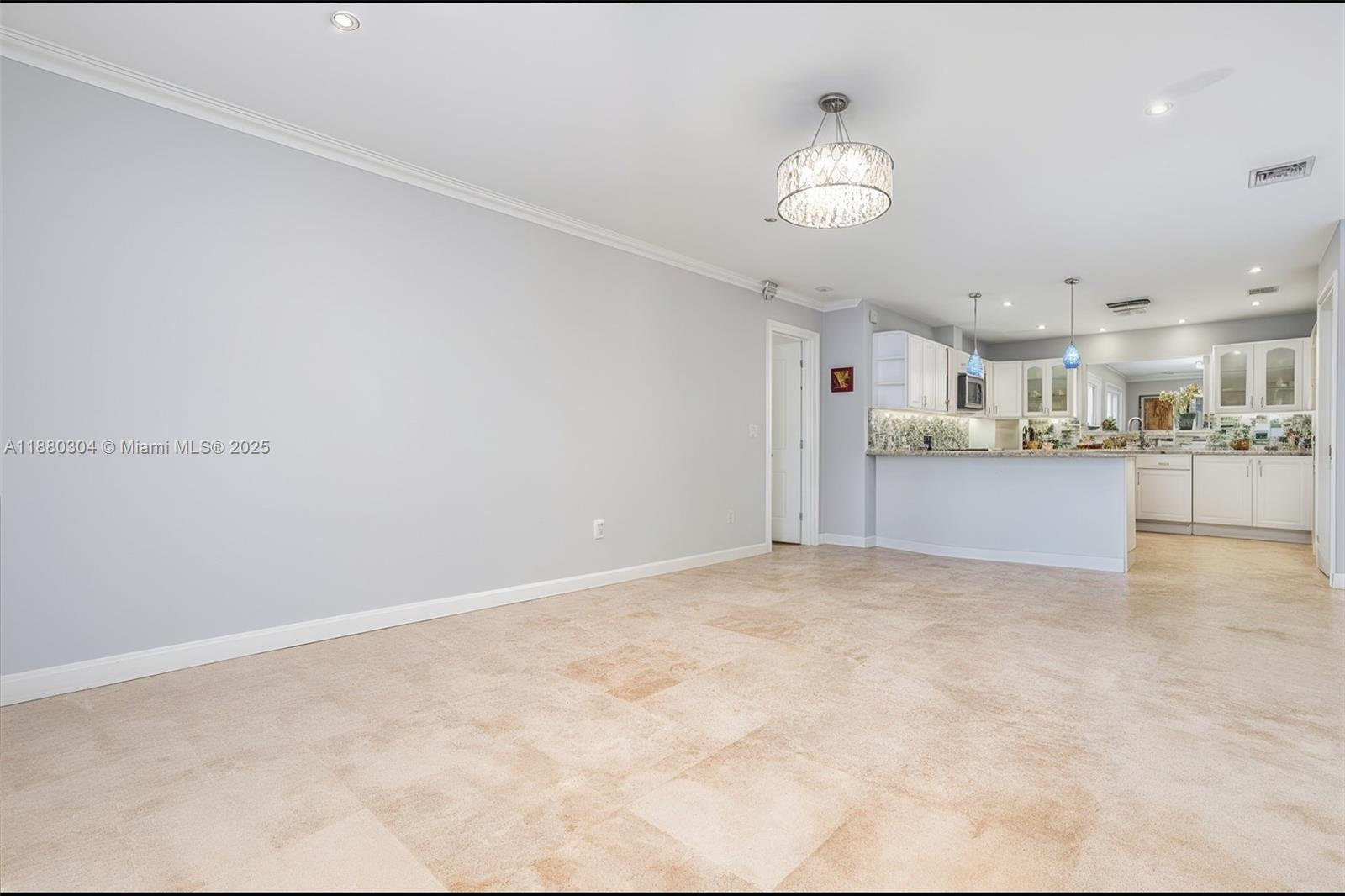 5930 SW 81st St South Miami, FL 33143