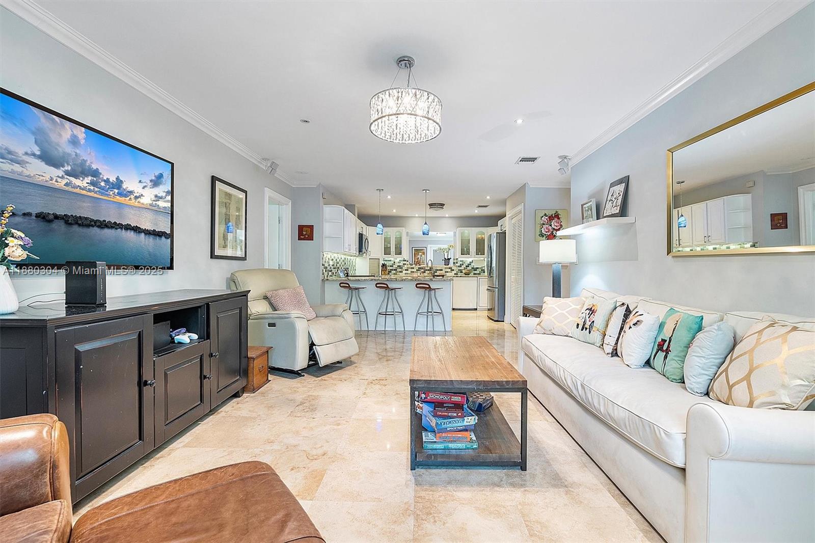 5930 SW 81st St South Miami, FL 33143