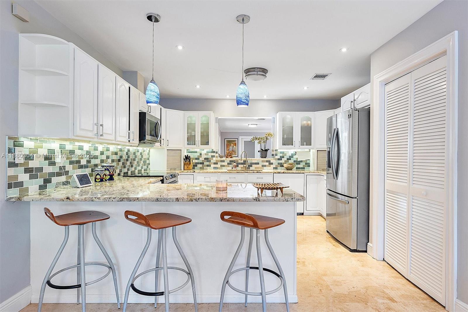 5930 SW 81st St South Miami, FL 33143