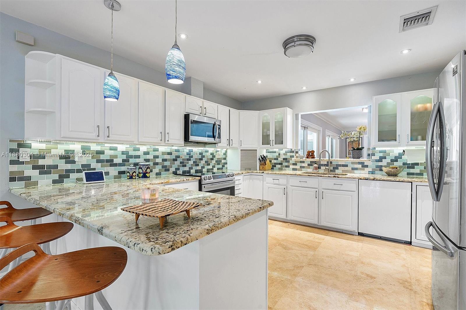 5930 SW 81st St South Miami, FL 33143