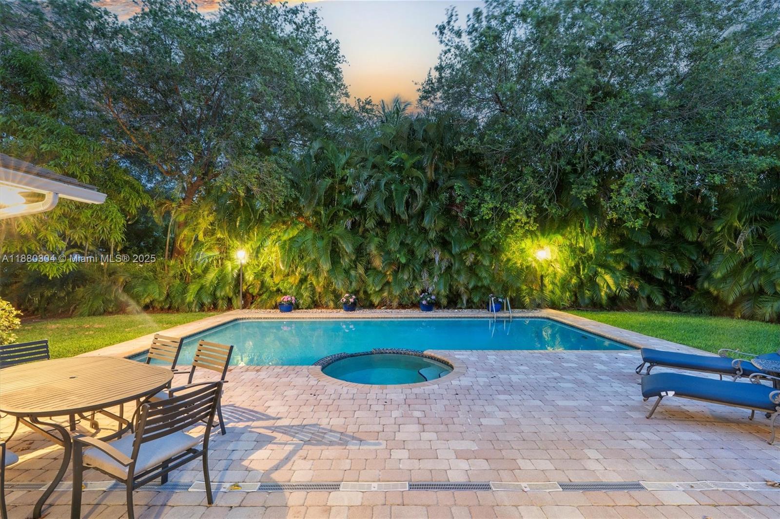 5930 SW 81st St South Miami, FL 33143