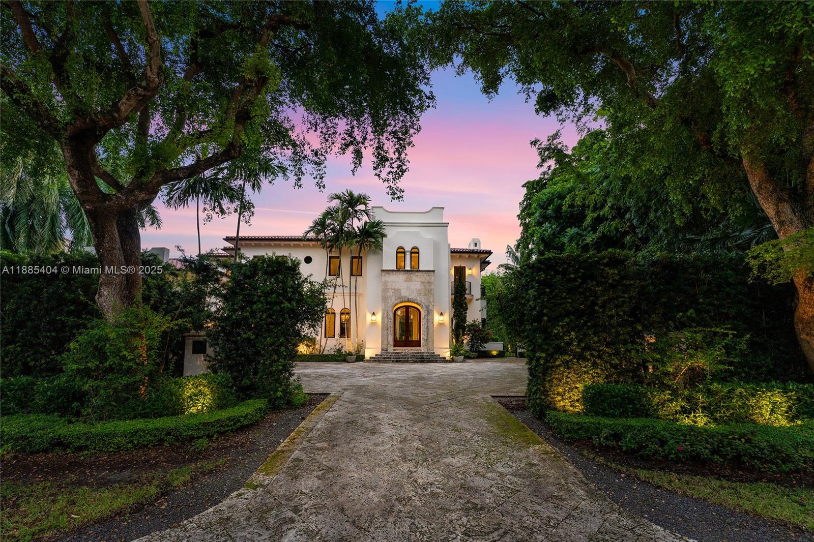 231 Costanera Rd