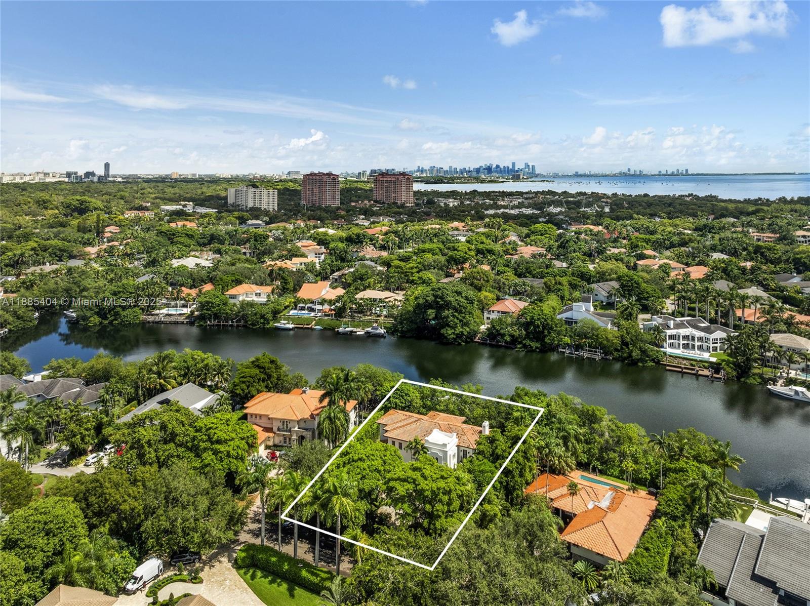 231 Costanera Rd Coral Gables, FL 33143 231 Costanera Rd Coral Gables, FL 33143