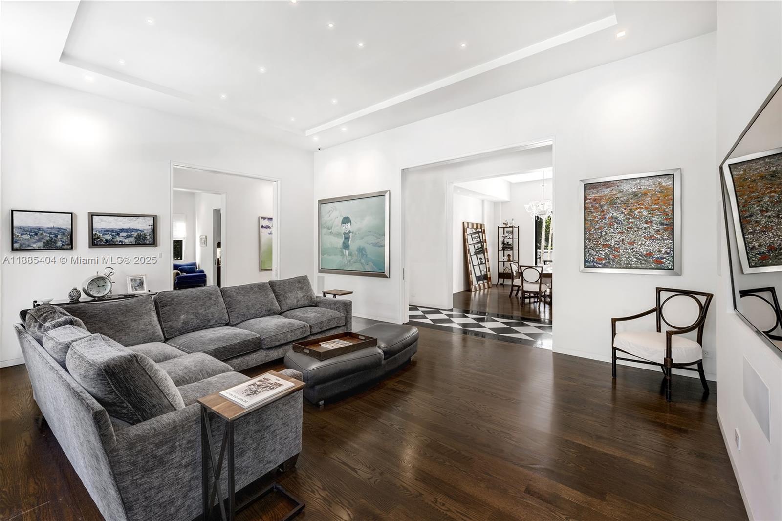 231 Costanera Rd Coral Gables, FL 33143 231 Costanera Rd Coral Gables, FL 33143