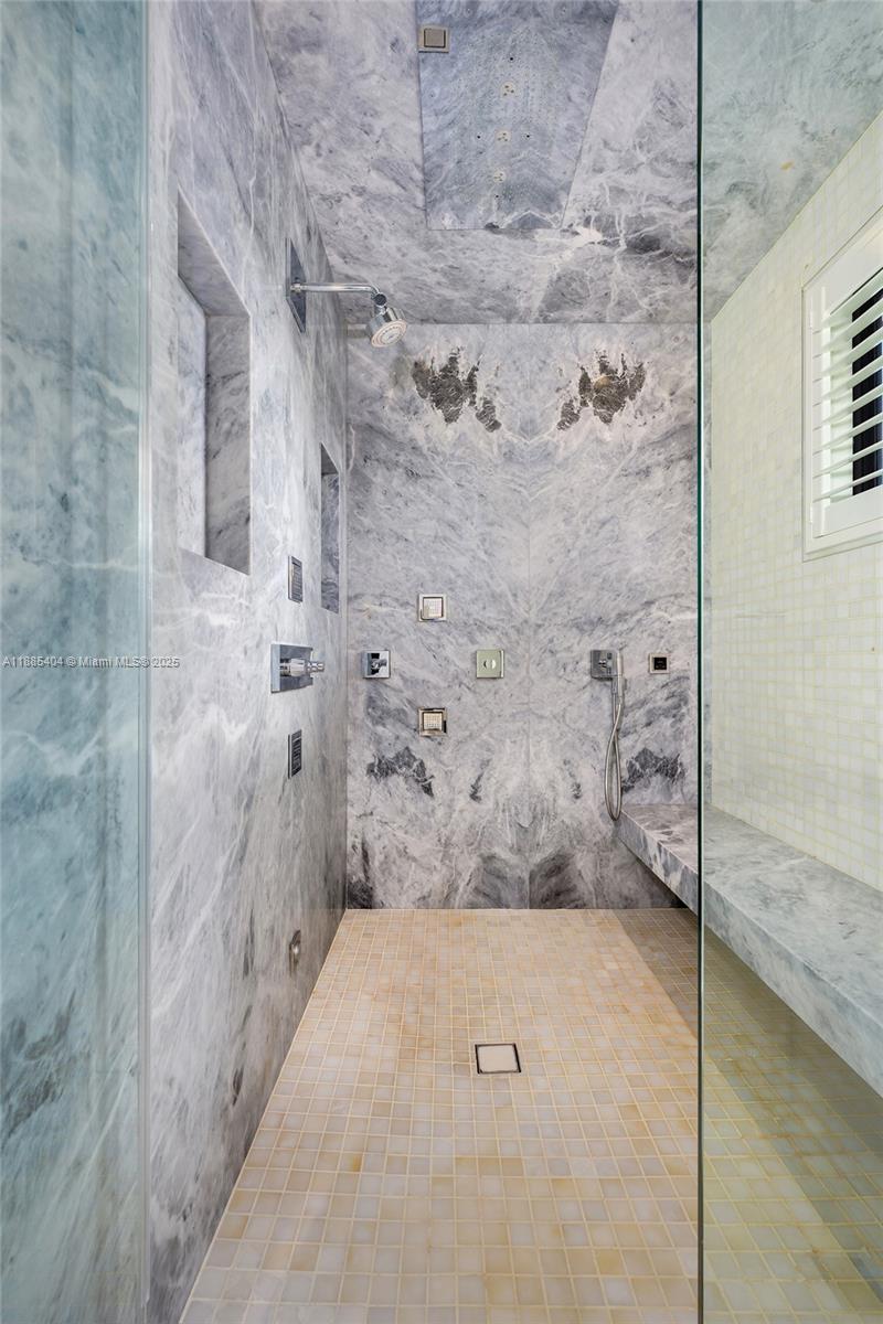 231 Costanera Rd Coral Gables, FL 33143 231 Costanera Rd Coral Gables, FL 33143