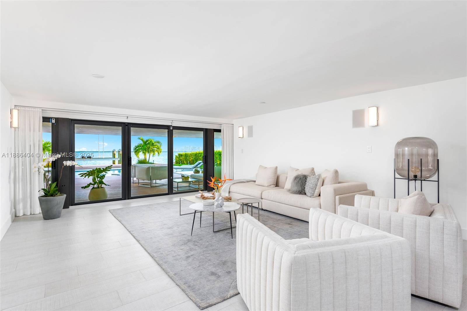 1580 S Treasure Dr North Bay Village, FL 33141