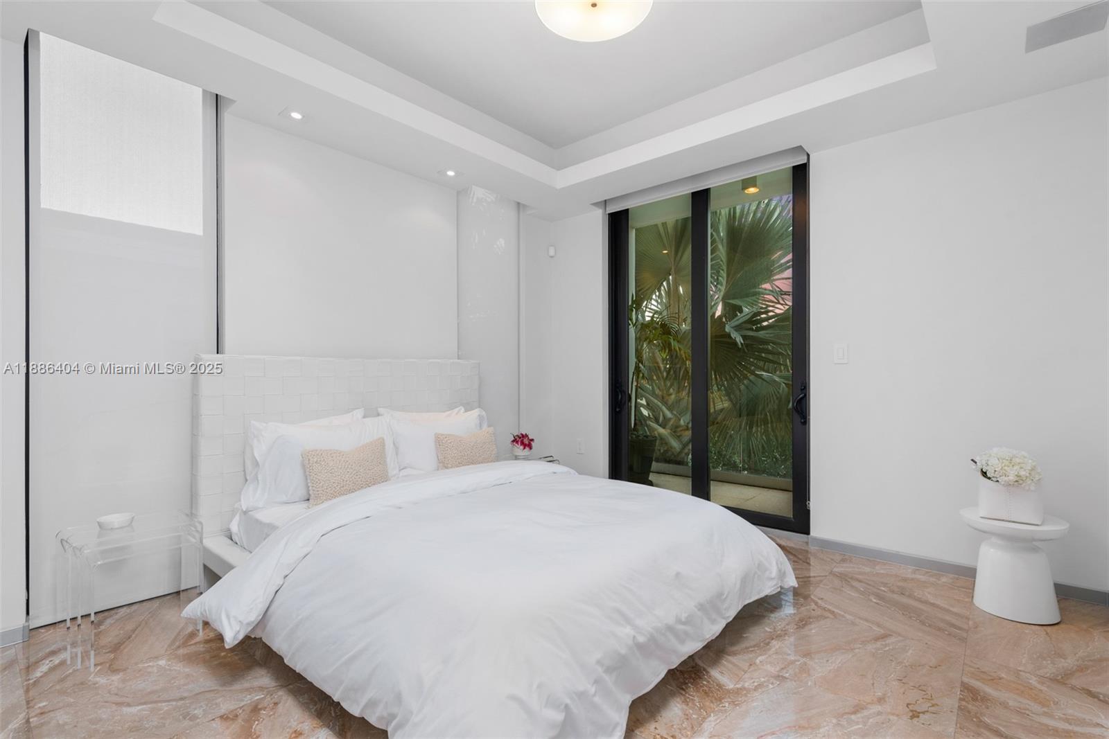 1580 S Treasure Dr North Bay Village, FL 33141