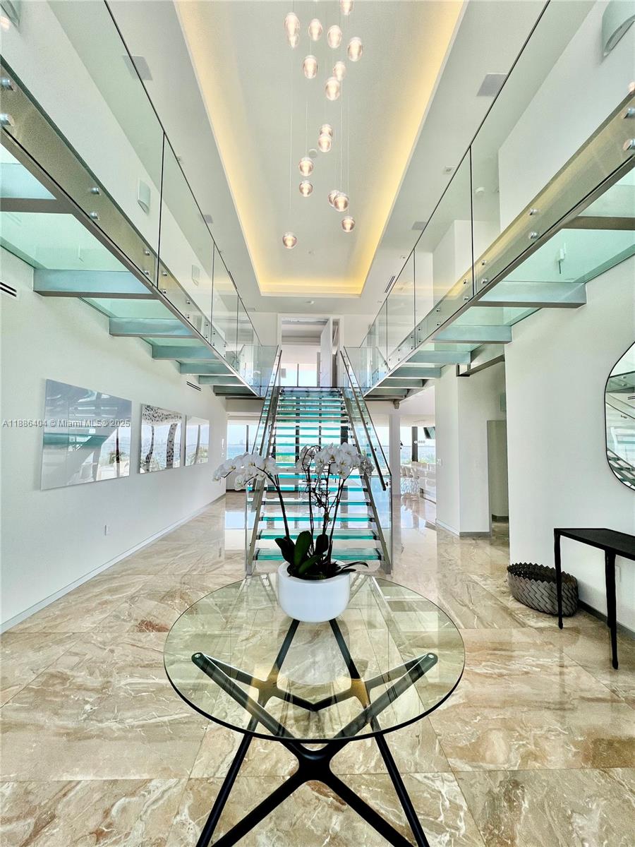 1580 S Treasure Dr North Bay Village, FL 33141