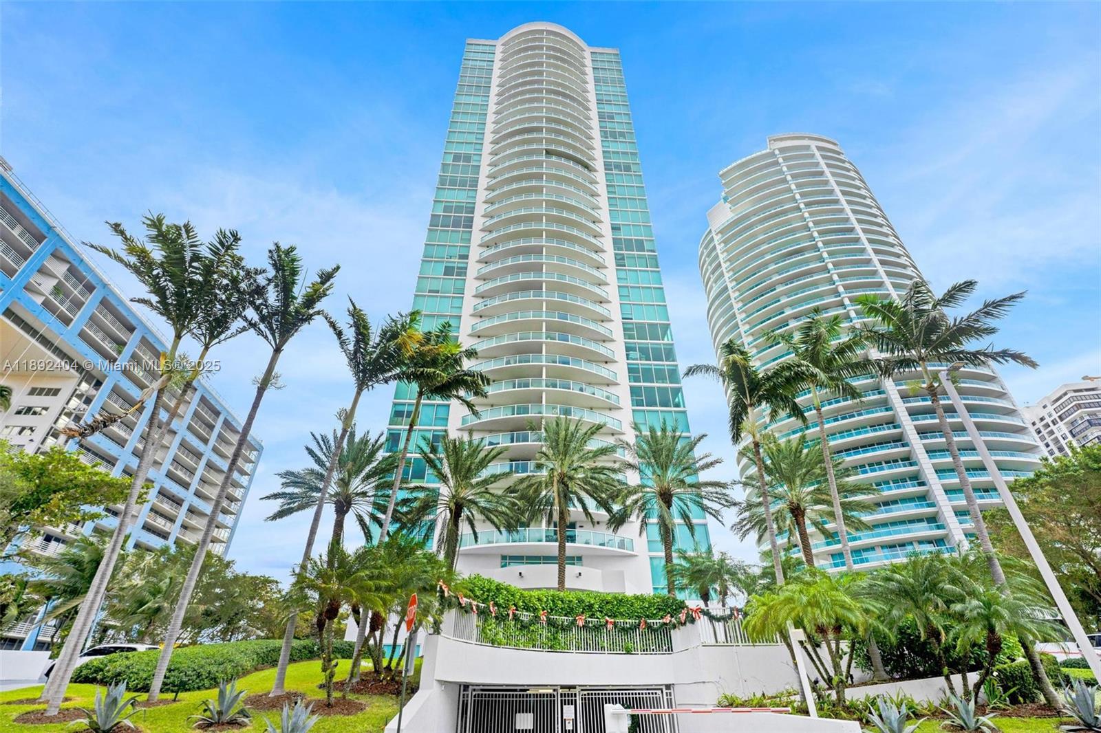 2101 Brickell Ave #1706