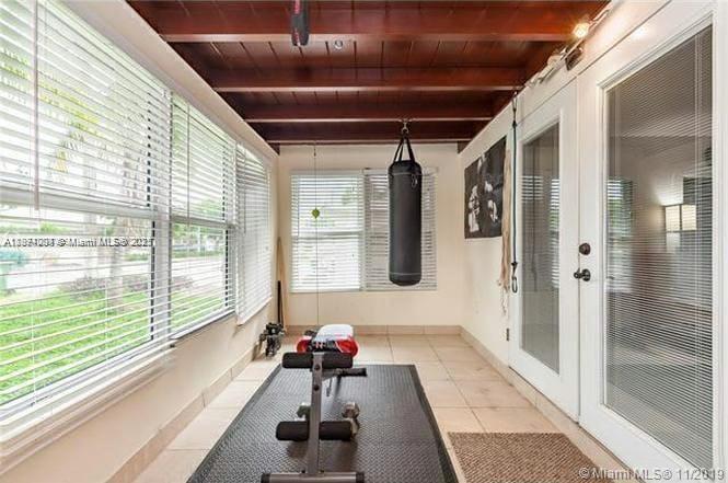 1025 NE 17th Way Fort Lauderdale, FL 33304