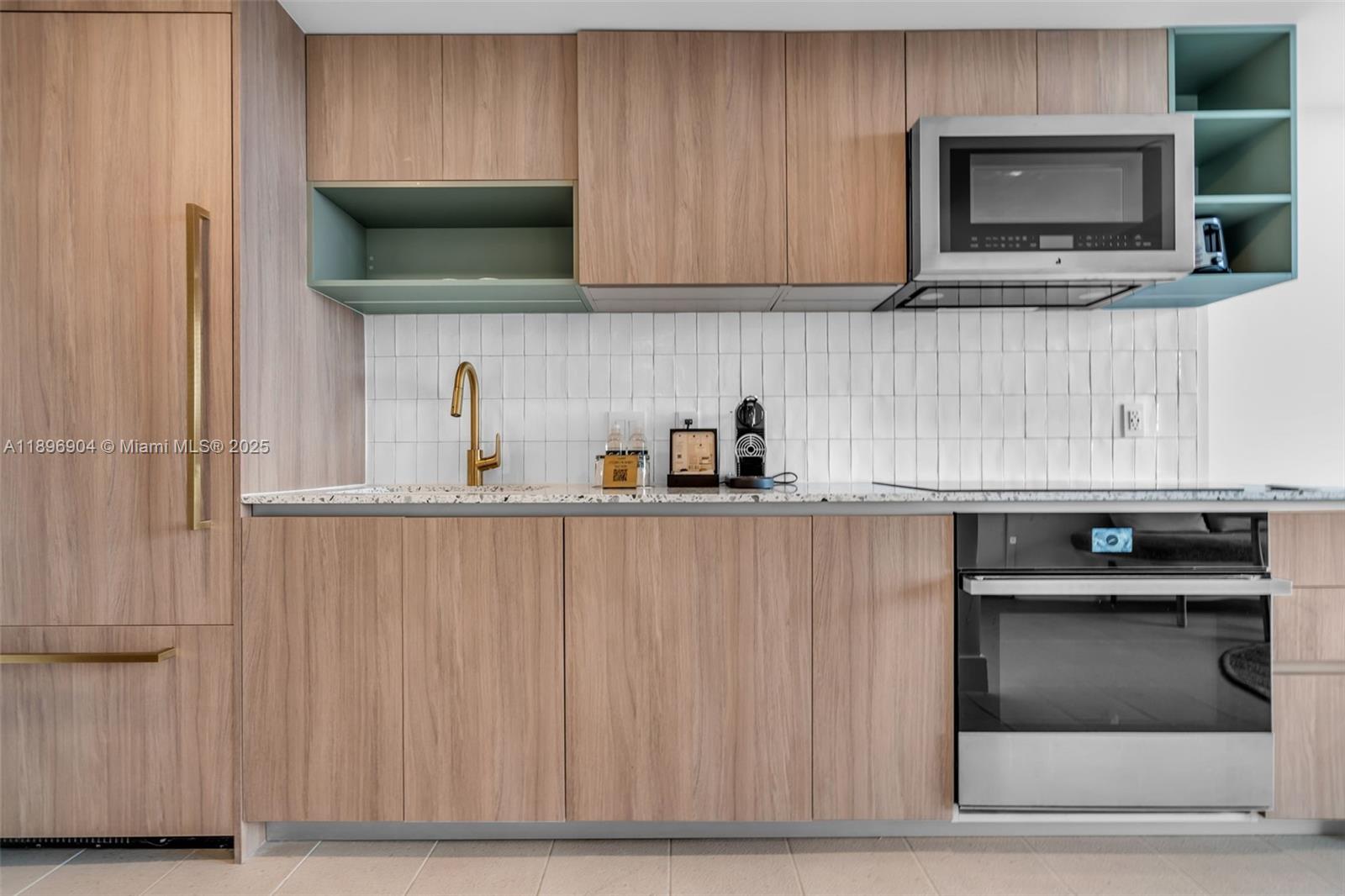 image Natiivo Gale15