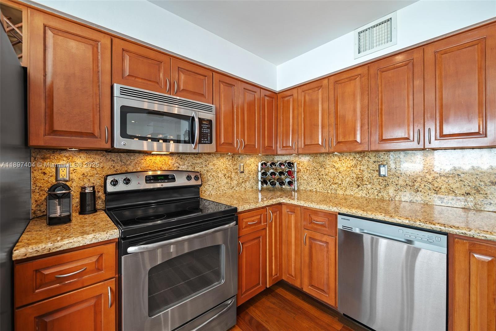 261 Navarre Ave #A-3 Coral Gables, FL 33134