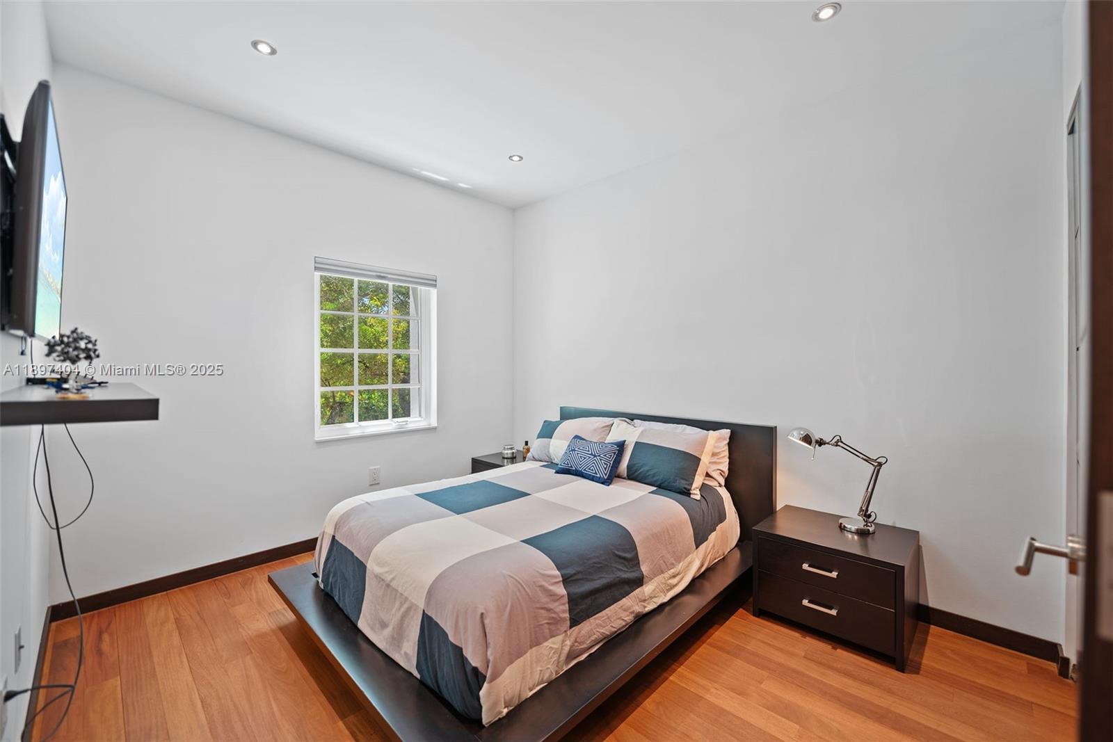 261 Navarre Ave #A-3 Coral Gables, FL 33134