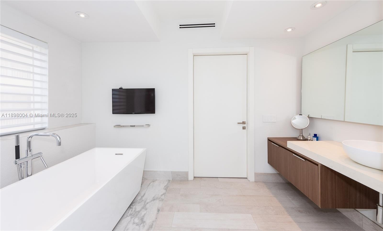 image Club Tower Two12