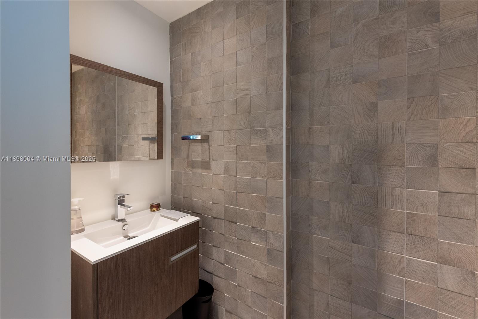 image Club Tower Two16