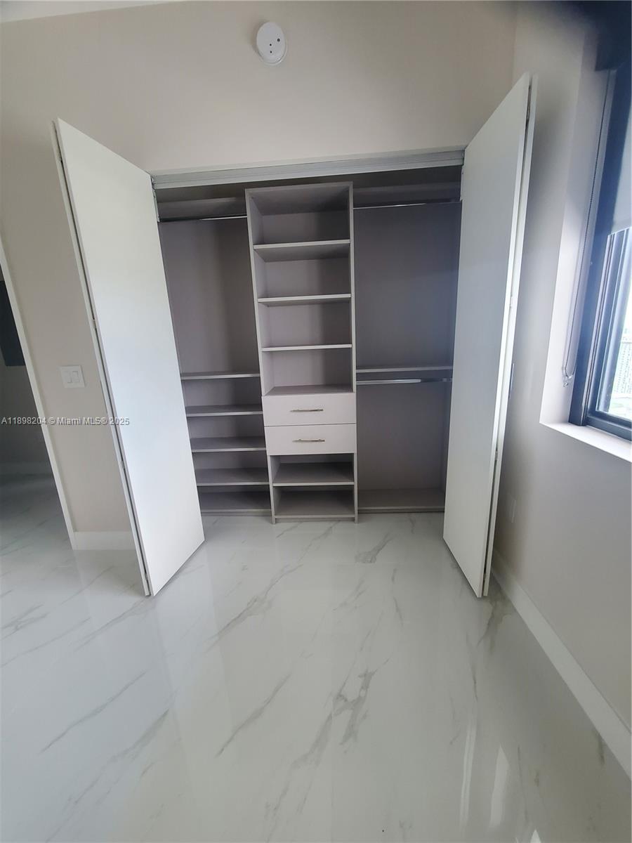 700 NE 24th St #1101 Miami, FL 33137