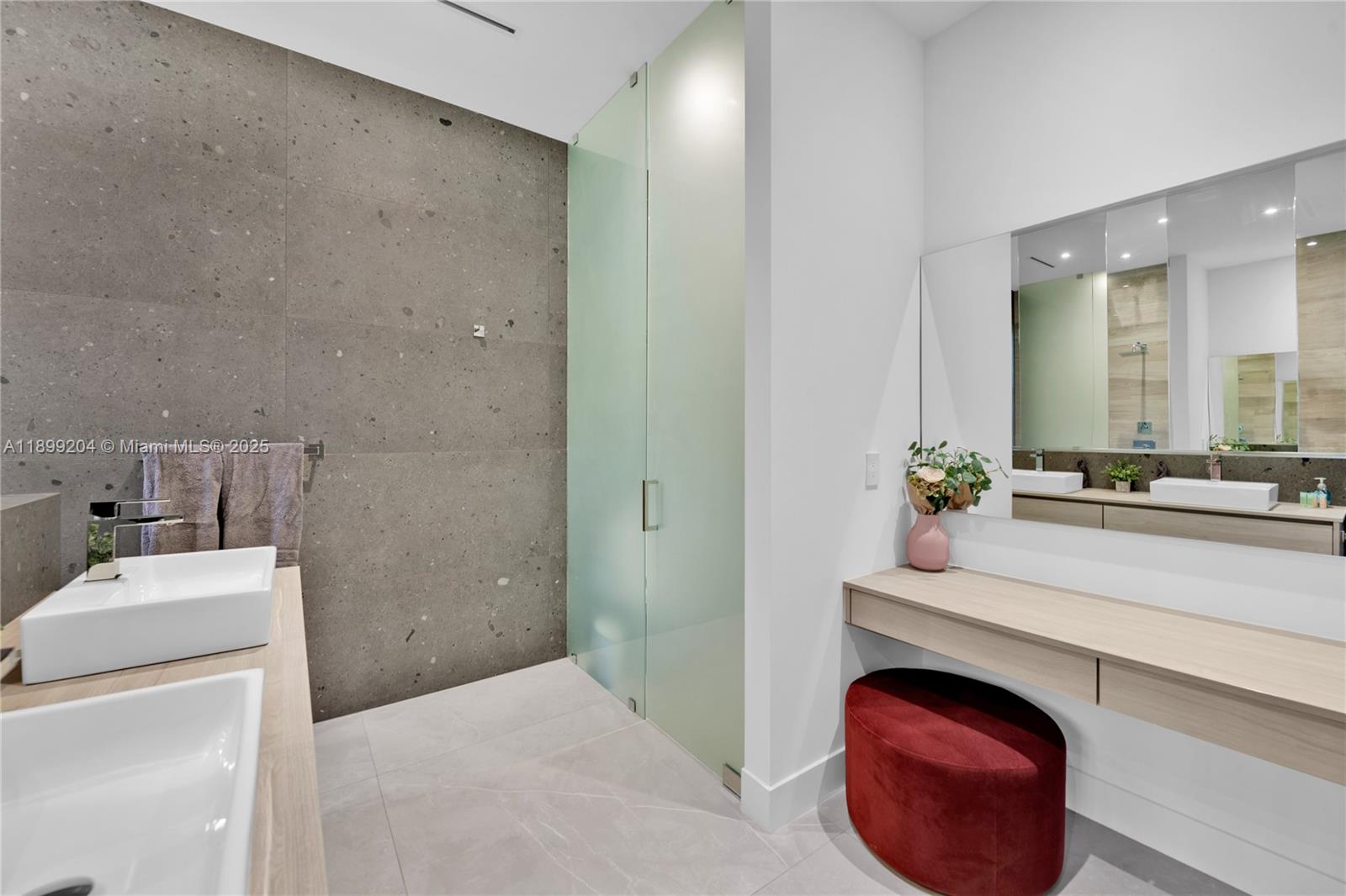 2110 NE 197th Ter Miami, FL 33179