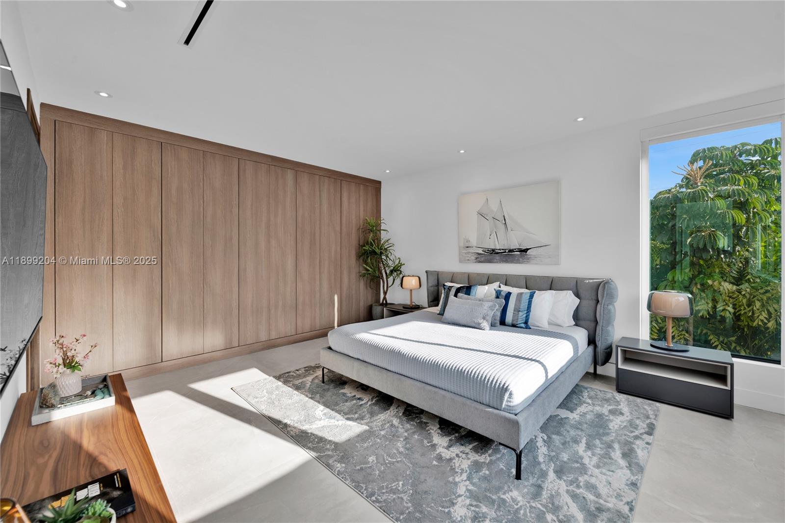 2110 NE 197th Ter Miami, FL 33179