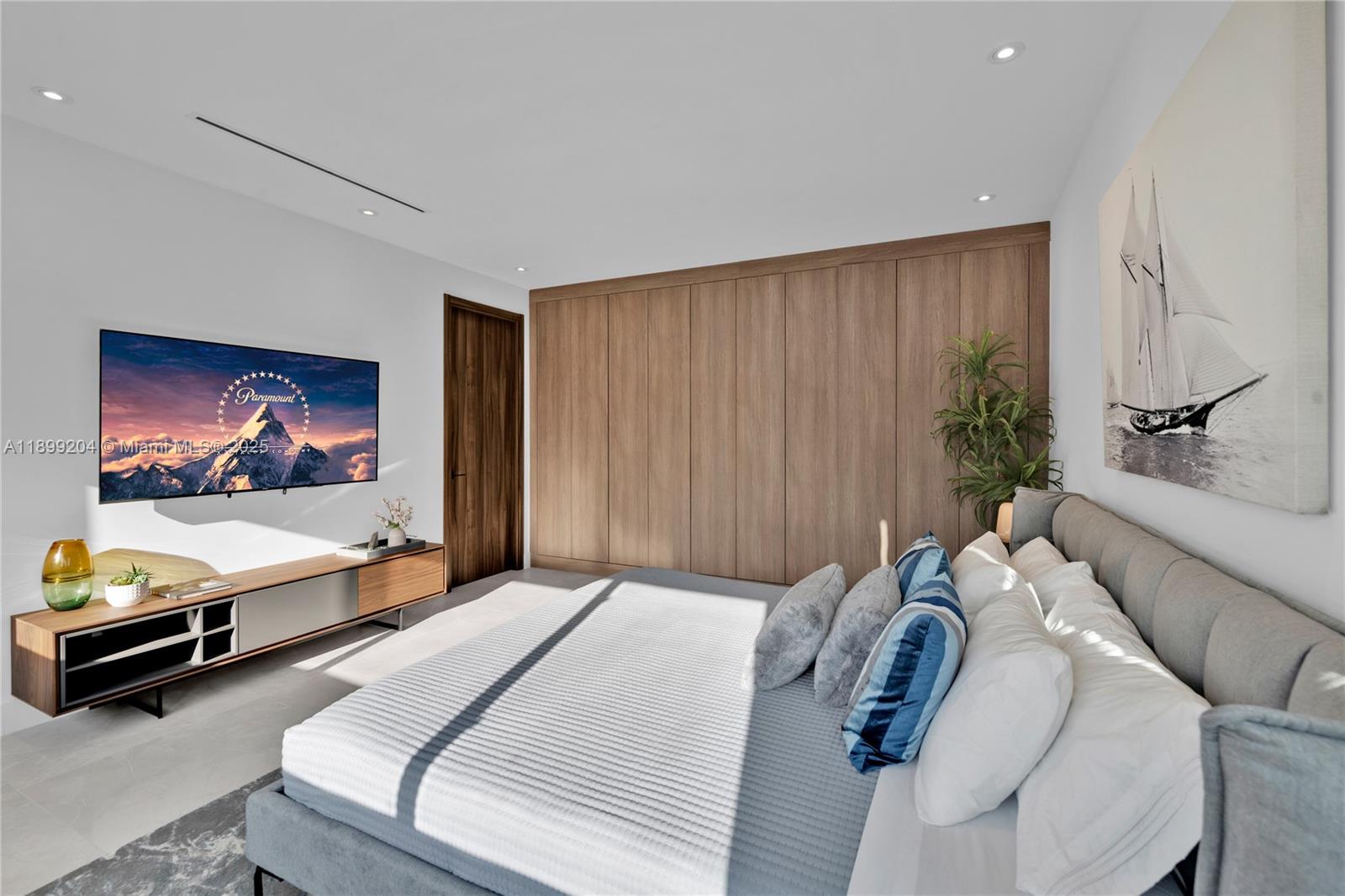 2110 NE 197th Ter Miami, FL 33179