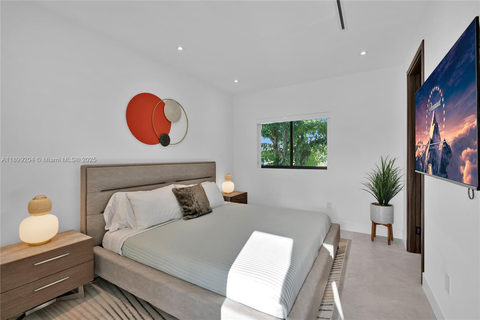 2110 NE 197th Ter Miami, FL 33179