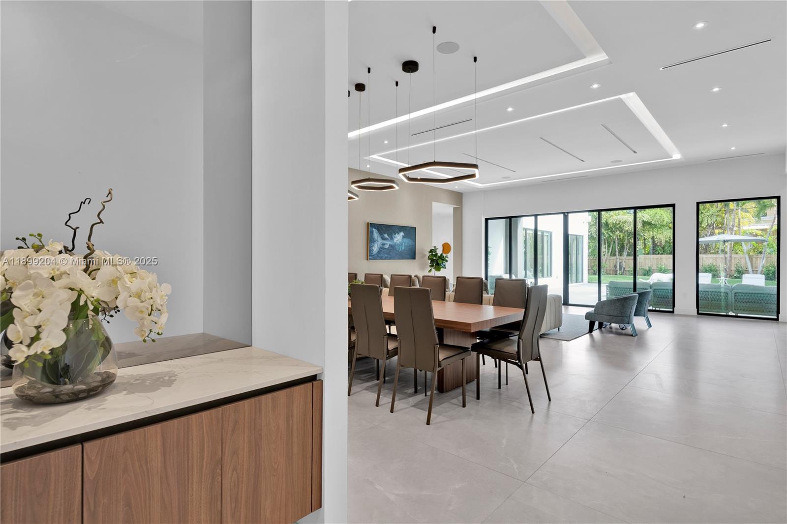 2110 NE 197th Ter Miami, FL 33179