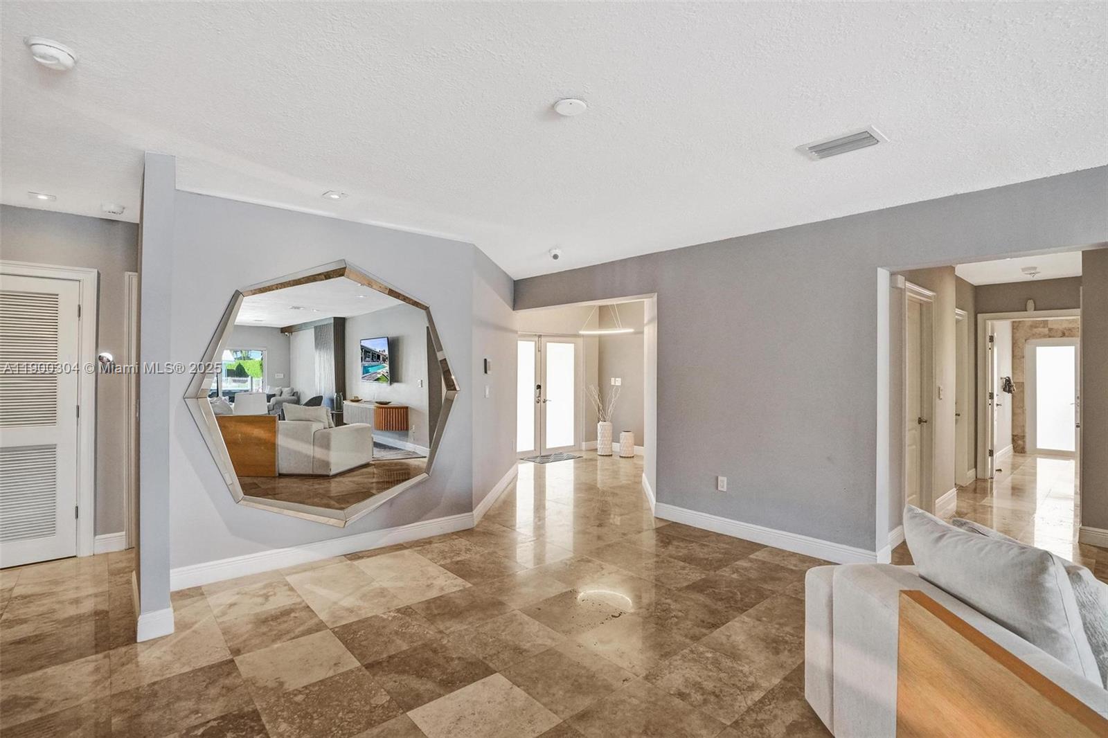 1935 NE 117th Rd North Miami, FL 33181