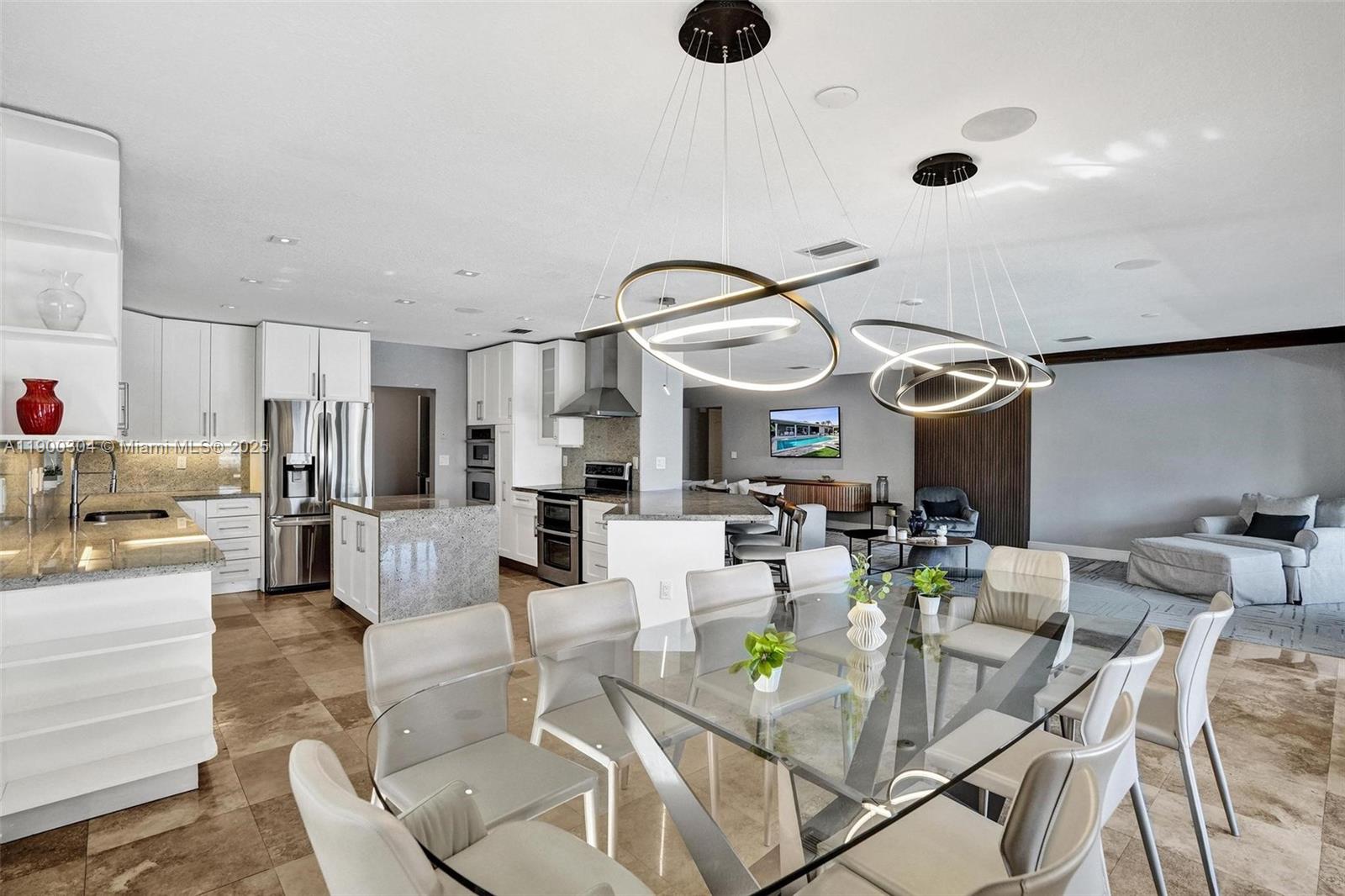 1935 NE 117th Rd North Miami, FL 33181