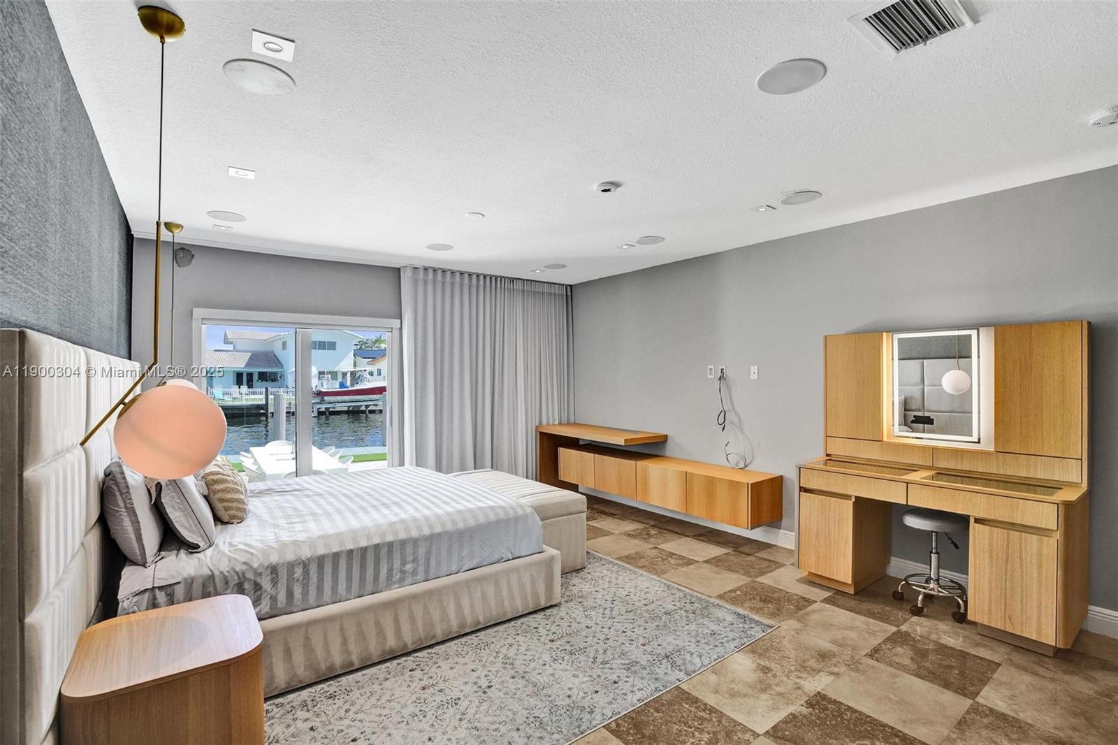 1935 NE 117th Rd North Miami, FL 33181