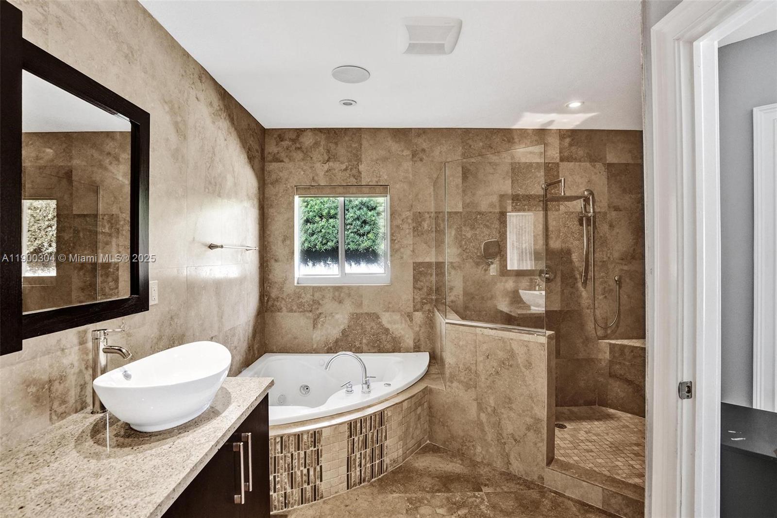 1935 NE 117th Rd North Miami, FL 33181