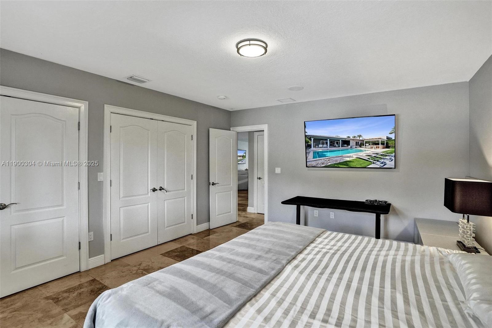 1935 NE 117th Rd North Miami, FL 33181