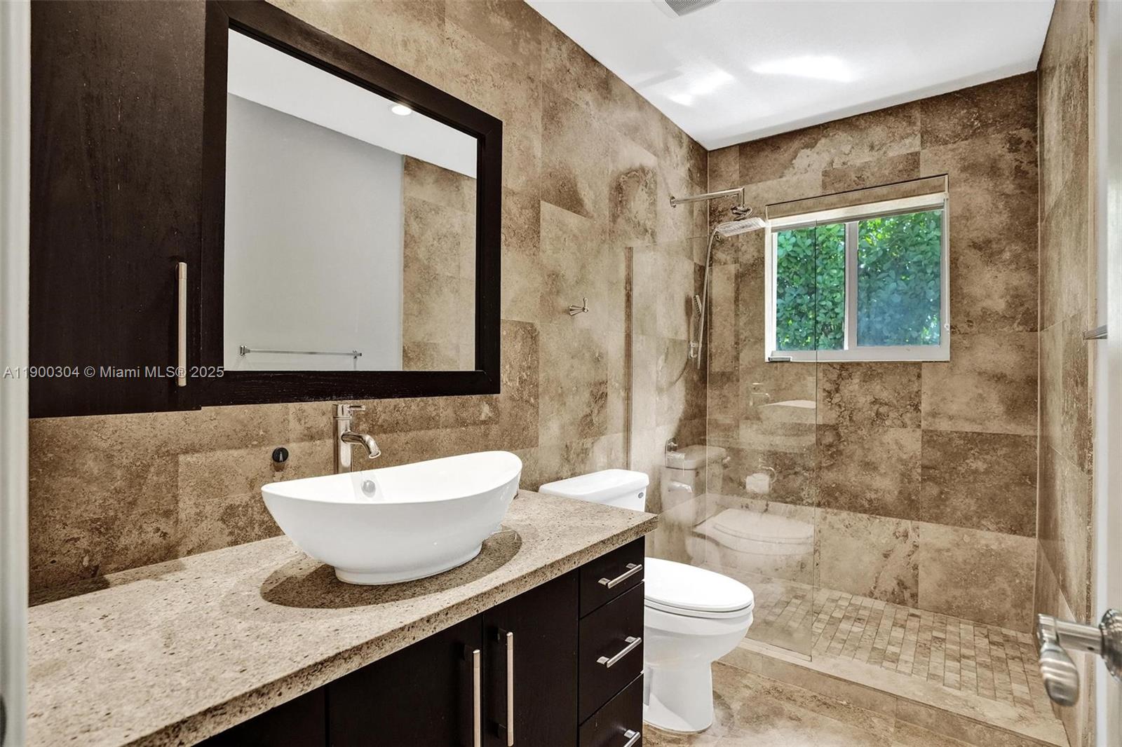 1935 NE 117th Rd North Miami, FL 33181