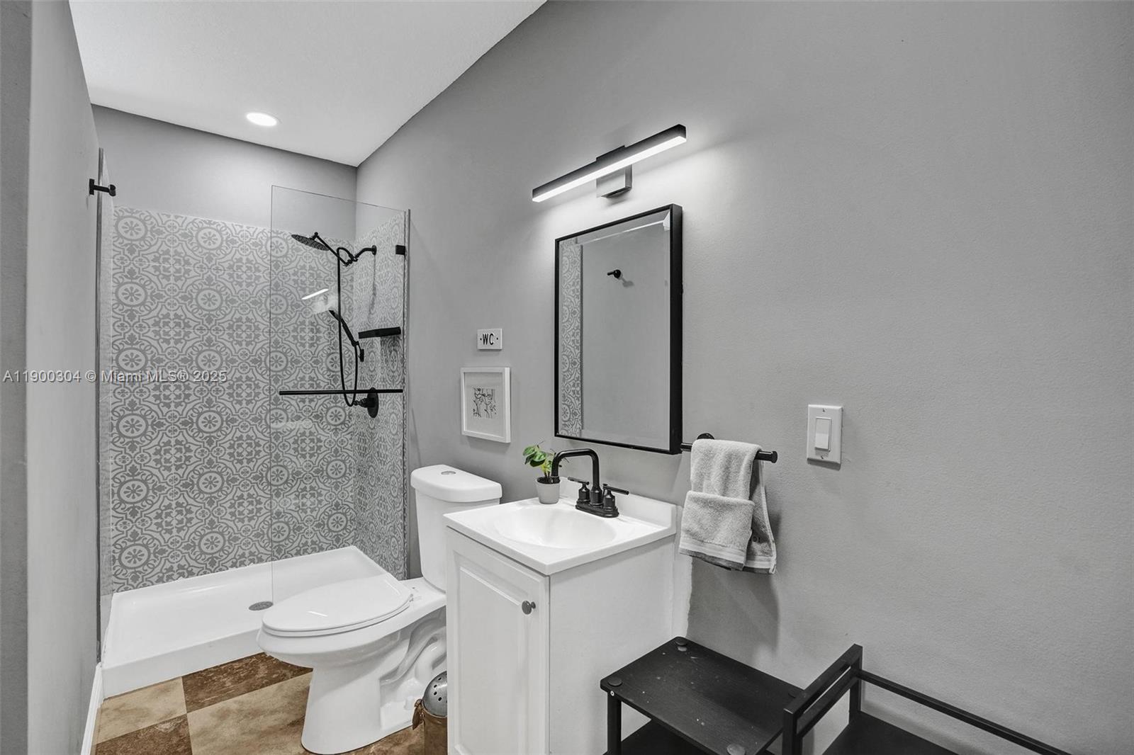 1935 NE 117th Rd North Miami, FL 33181