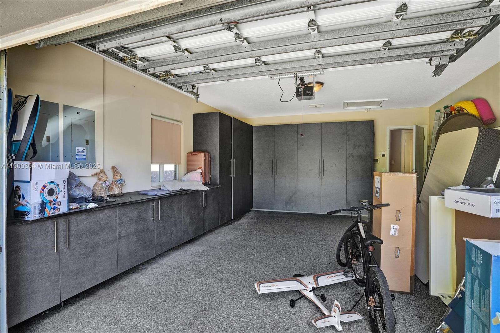 1935 NE 117th Rd North Miami, FL 33181