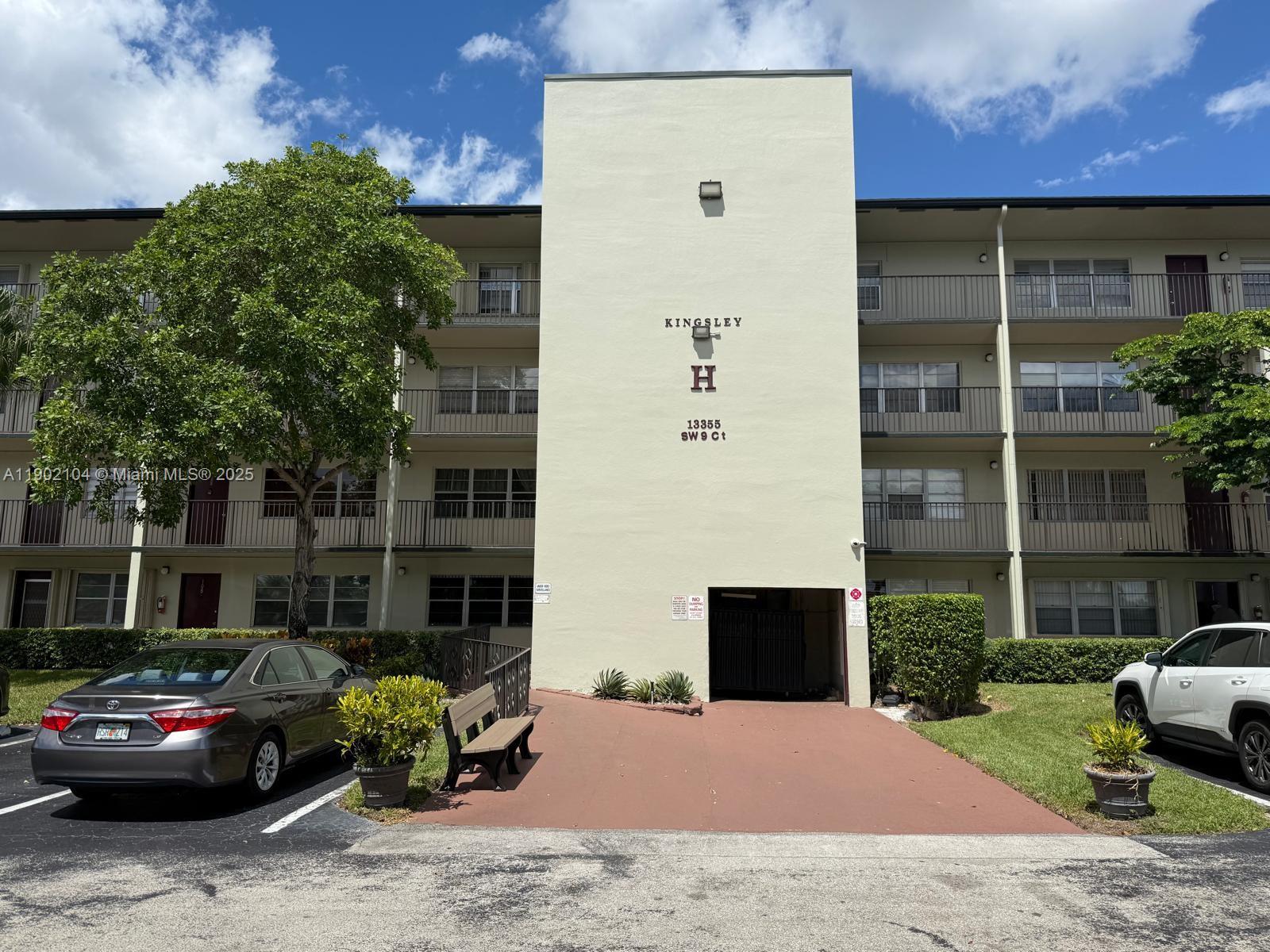 13355 SW 9th Ct #415H