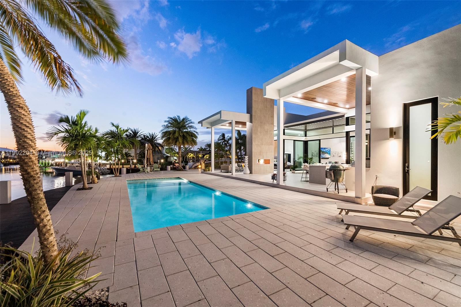 3701 NE 26th Ave #1 Lighthouse Point, FL 33064