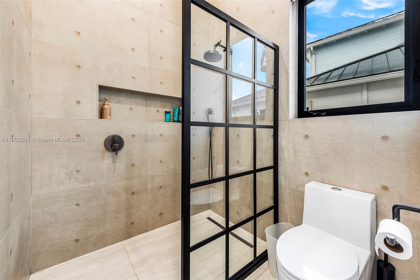 3701 NE 26th Ave #1 Lighthouse Point, FL 33064