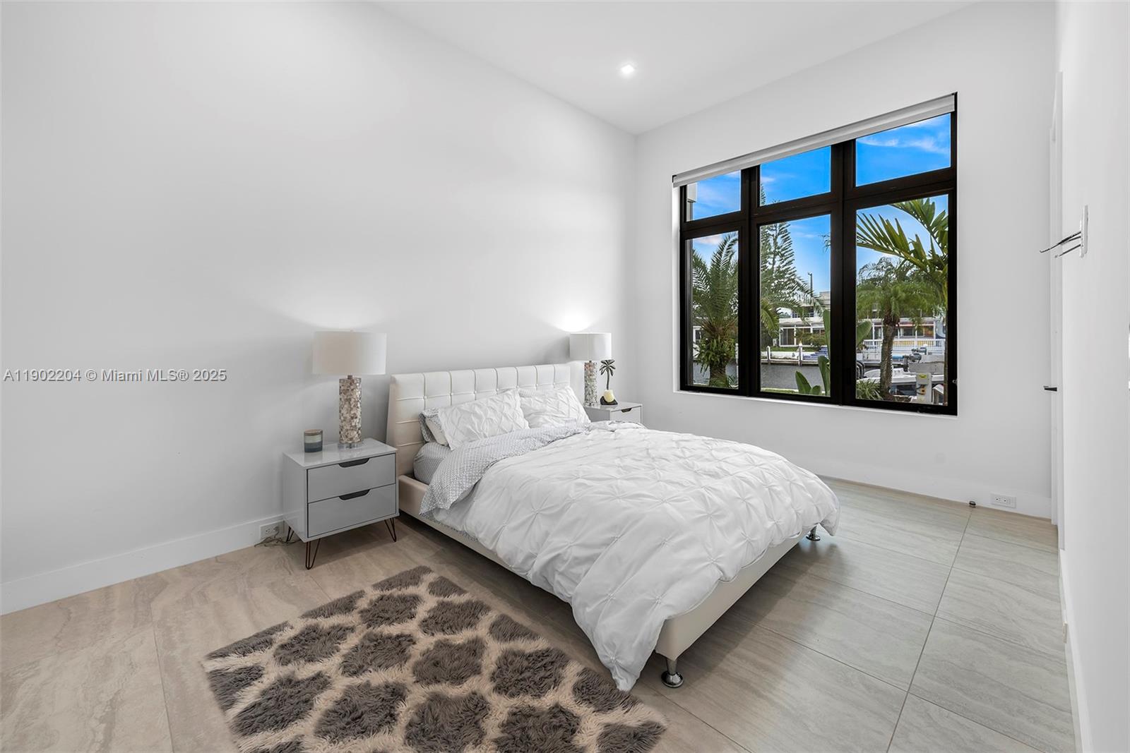 3701 NE 26th Ave #1 Lighthouse Point, FL 33064