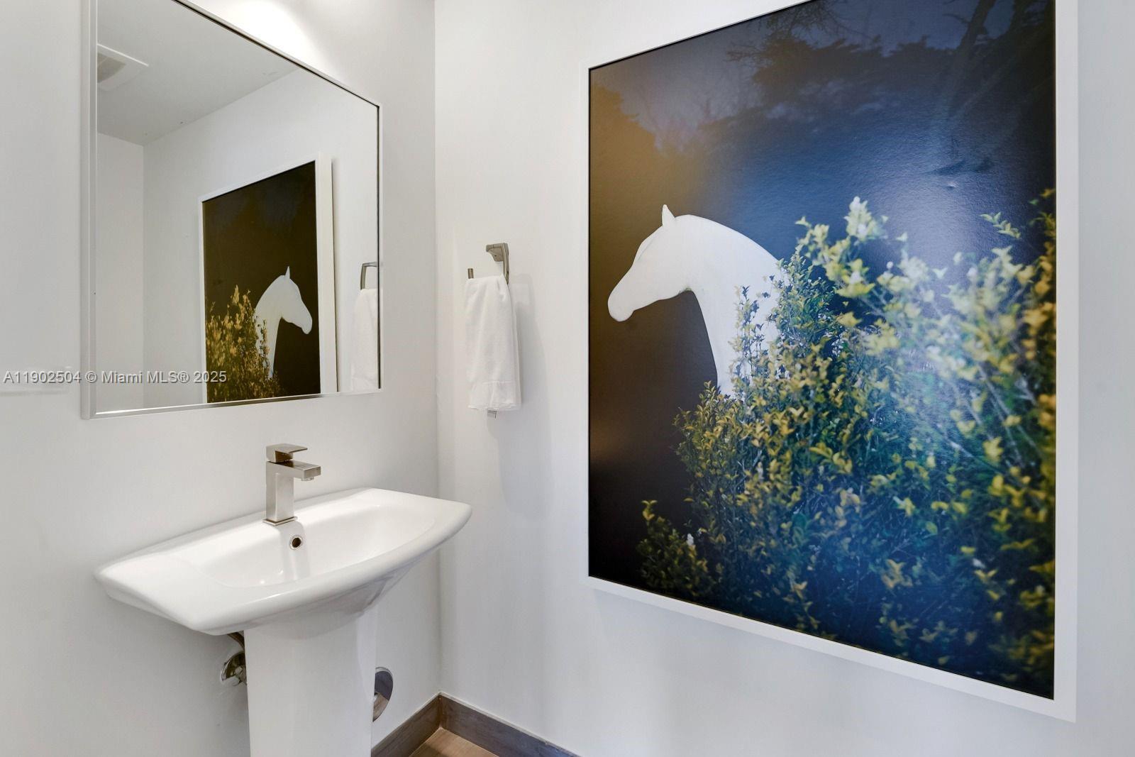 image Brickellhouse Condo11