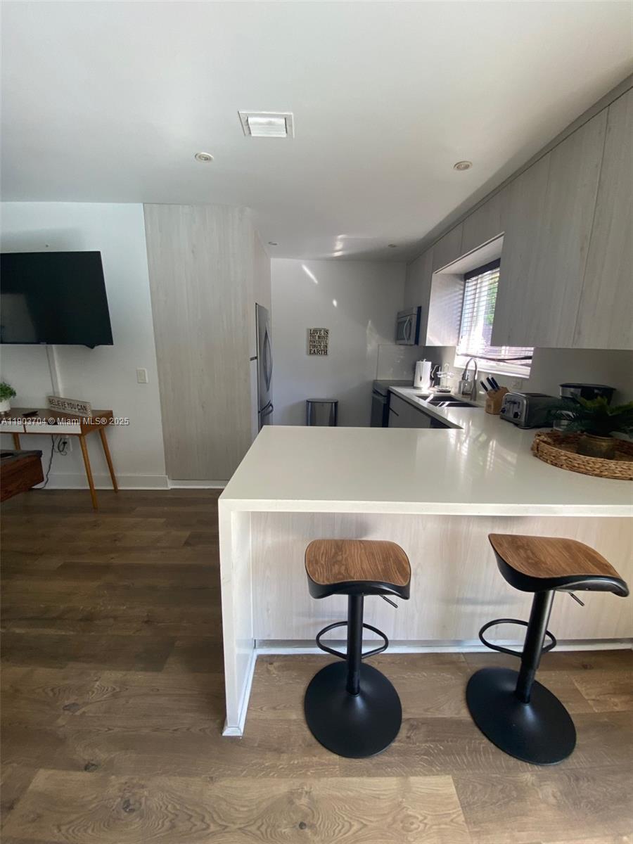 201 NE 48th St Miami, FL 33137