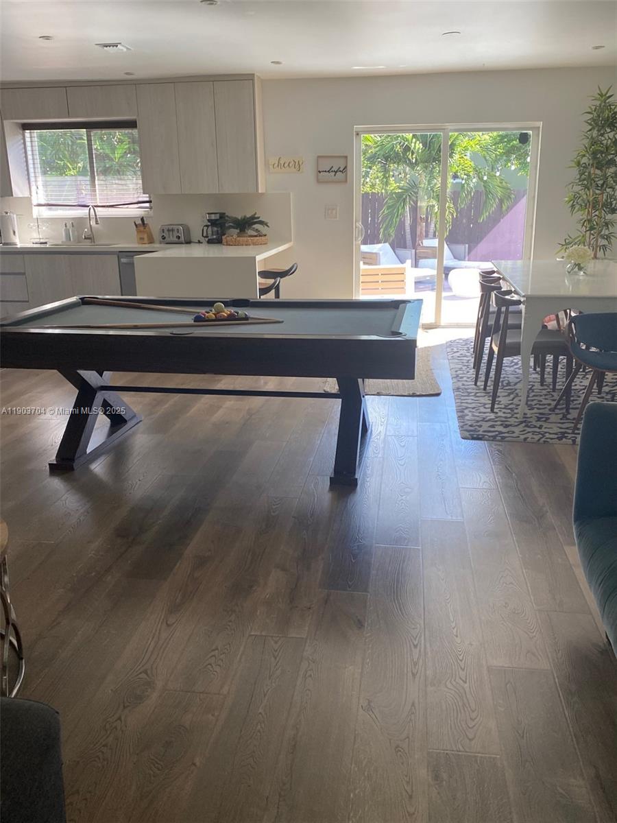 201 NE 48th St Miami, FL 33137