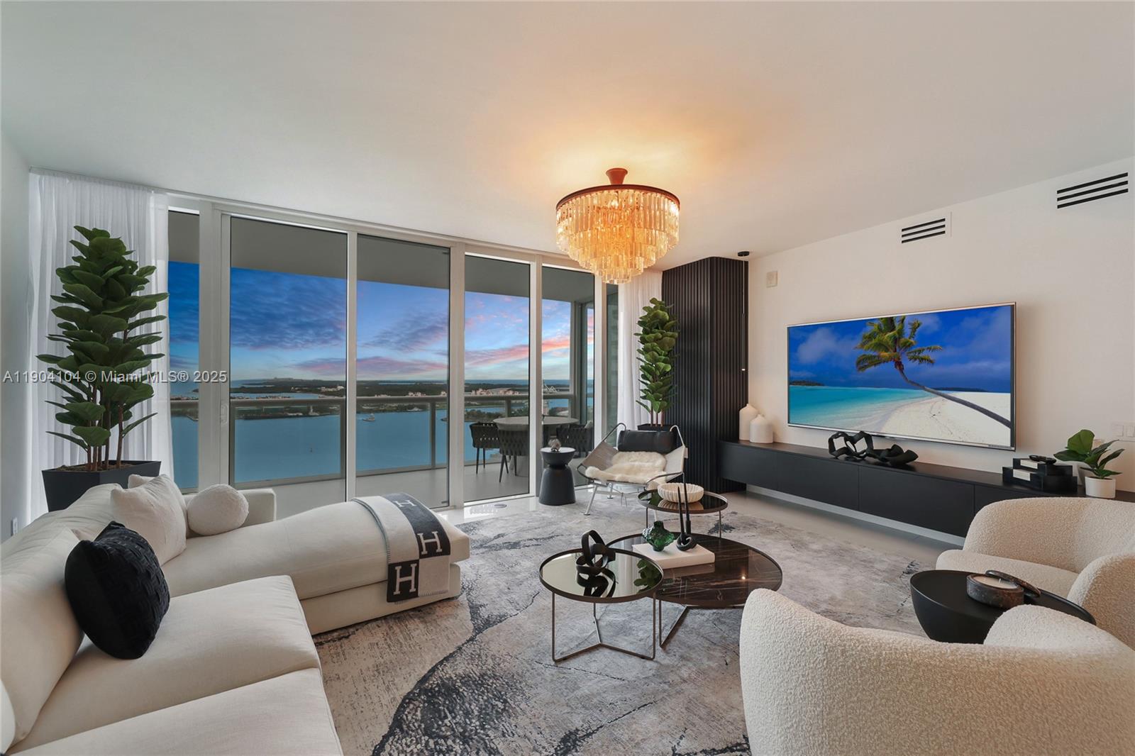 450 Alton Rd #2603 Miami Beach, FL 33139