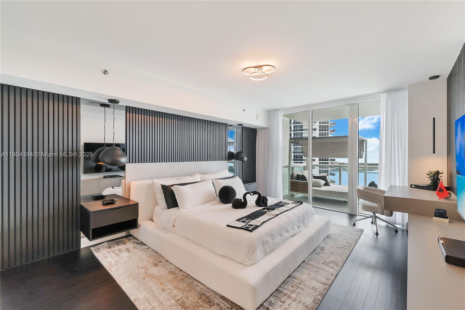 450 Alton Rd #2603 Miami Beach, FL 33139