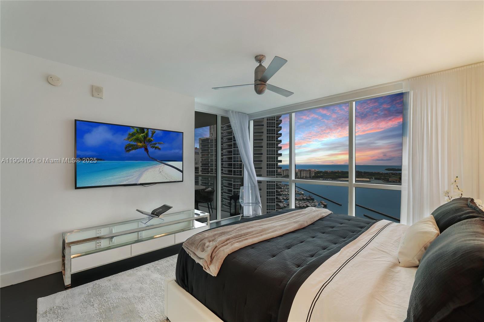 450 Alton Rd #2603 Miami Beach, FL 33139